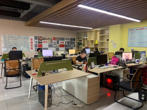 广州服装鞋帽箱包零售 品牌女装散批走份新模式解析